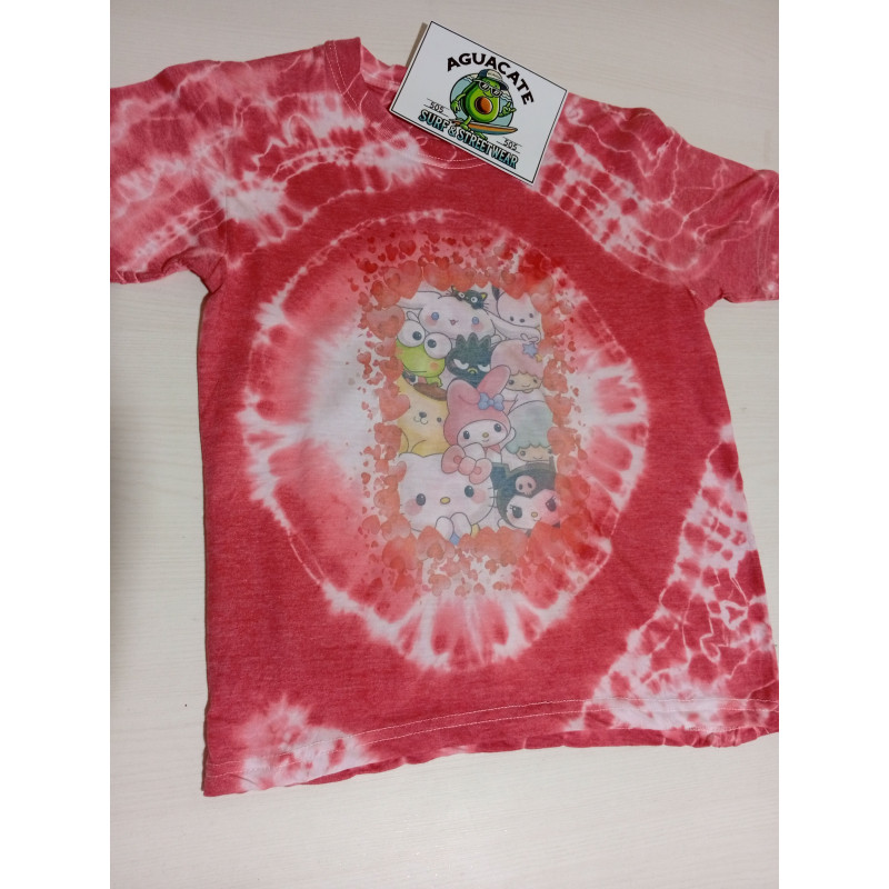 Camiseta Hello Kitty Niña – Tie Dye Rojo/Blanco con Sublimado Camiseta Hello Kitty Niña – Tie Dye Rojo/Blanco con Sublimado