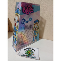 Bratz Muñeca de moda Alwayz Cloe con 10 accesorios y póster